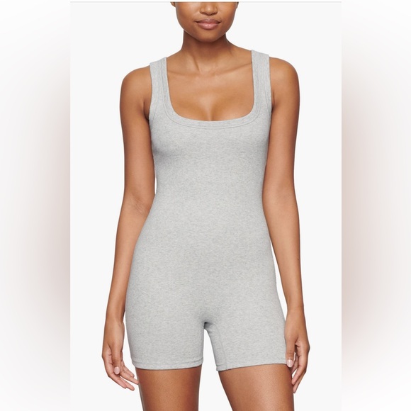 SKIMS Pants - SKIMS Heather Gray Ribbed Scoop-Neck Romper